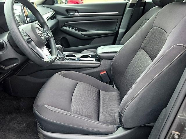 2023 Nissan Altima 2.5 SV Sedan