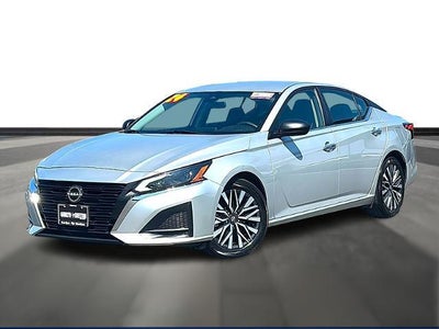 2024 Nissan Altima 2.5 SV Sedan