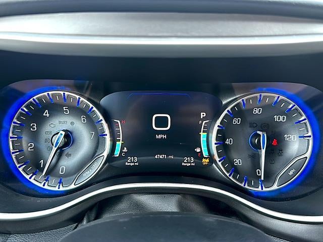 2022 Chrysler Pacifica Touring L FWD