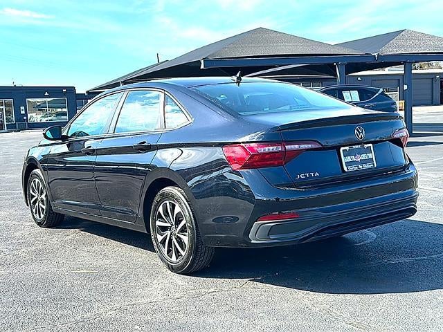 2024 Volkswagen Jetta S Auto