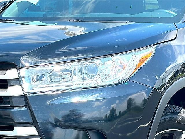 2018 Toyota Highlander LE Plus V6 FWD (SE)
