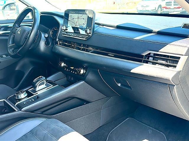 2024 Mitsubishi Outlander SE FWD