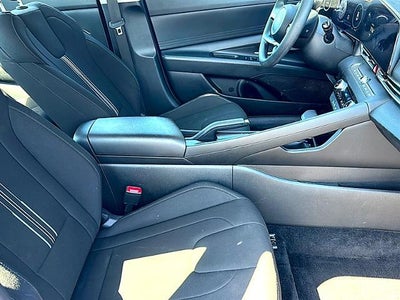 2024 Hyundai ELANTRA SEL IVT