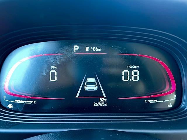 2025 Hyundai VENUE SEL IVT