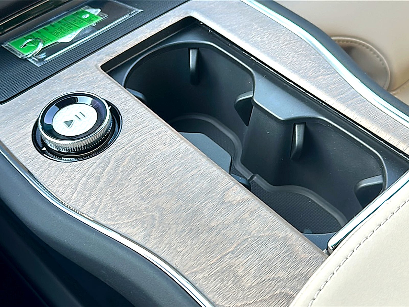 2026 Volvo EX90 Plus, Single Motor, Fully electric, 7 Seats