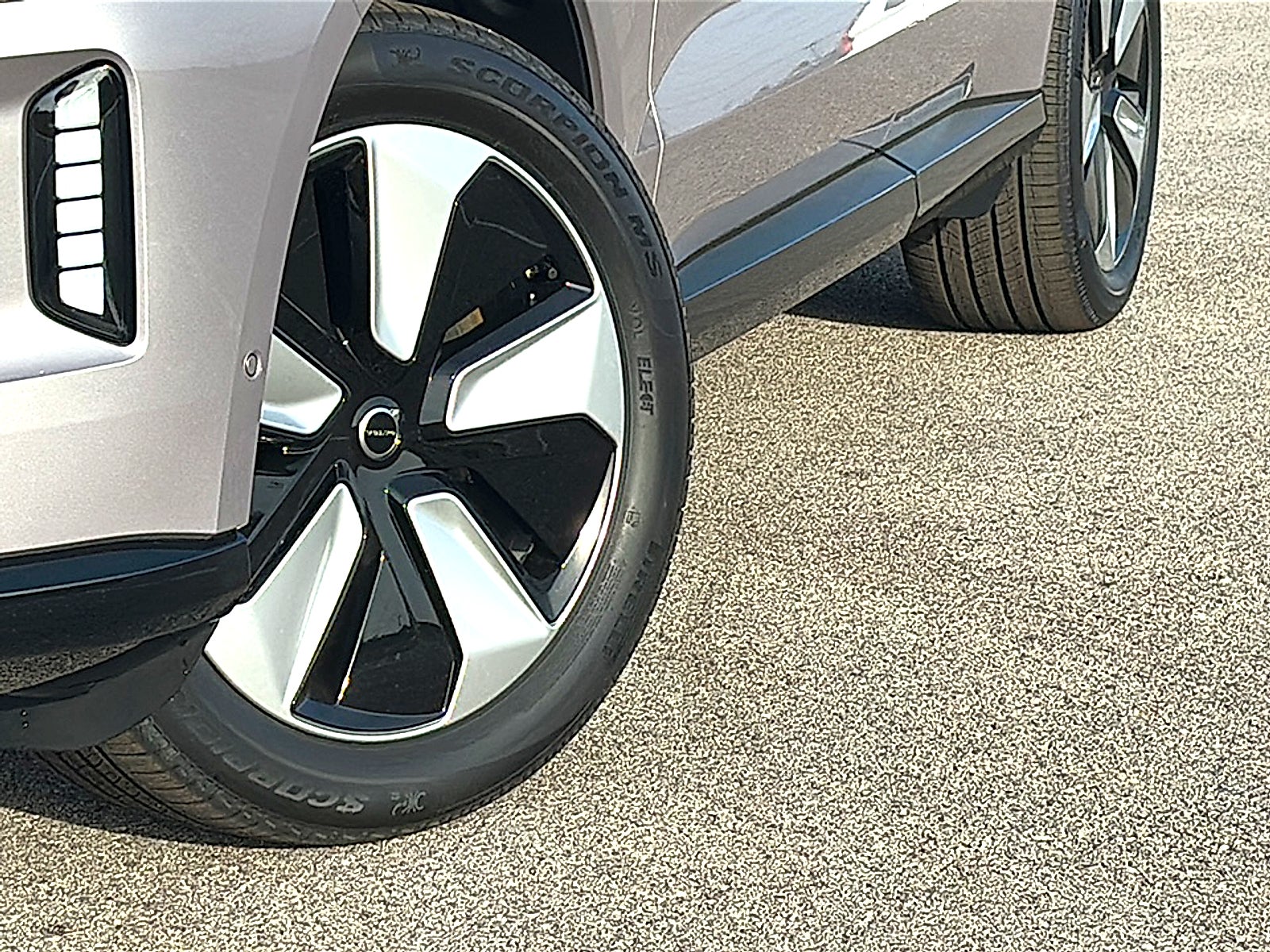 2026 Volvo EX90 Plus, Single Motor, Fully electric, 7 Seats