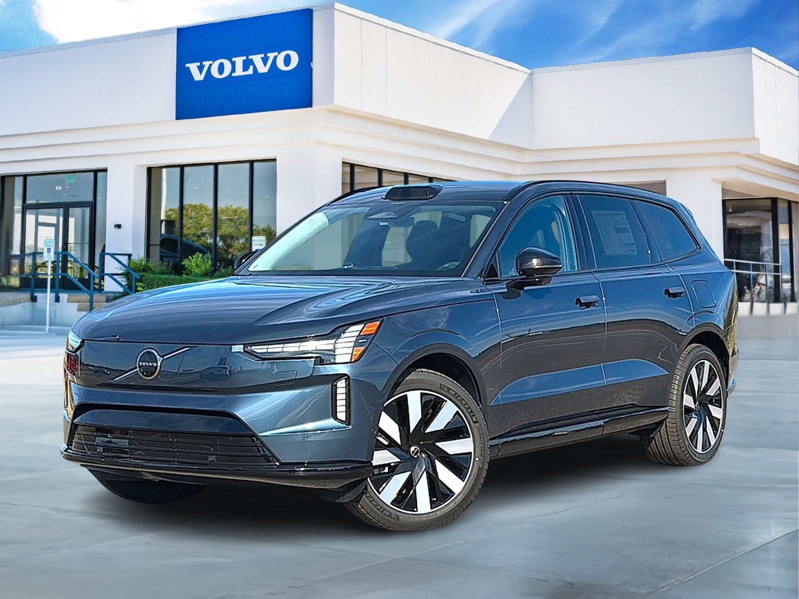 2025 Volvo EX90 Twin Motor Performance Ultra