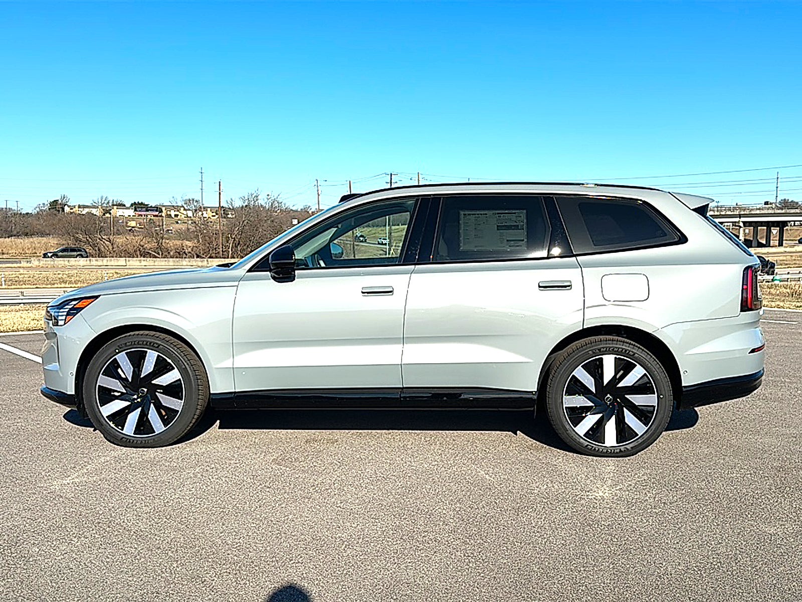 2025 Volvo EX90 Twin Motor Ultra