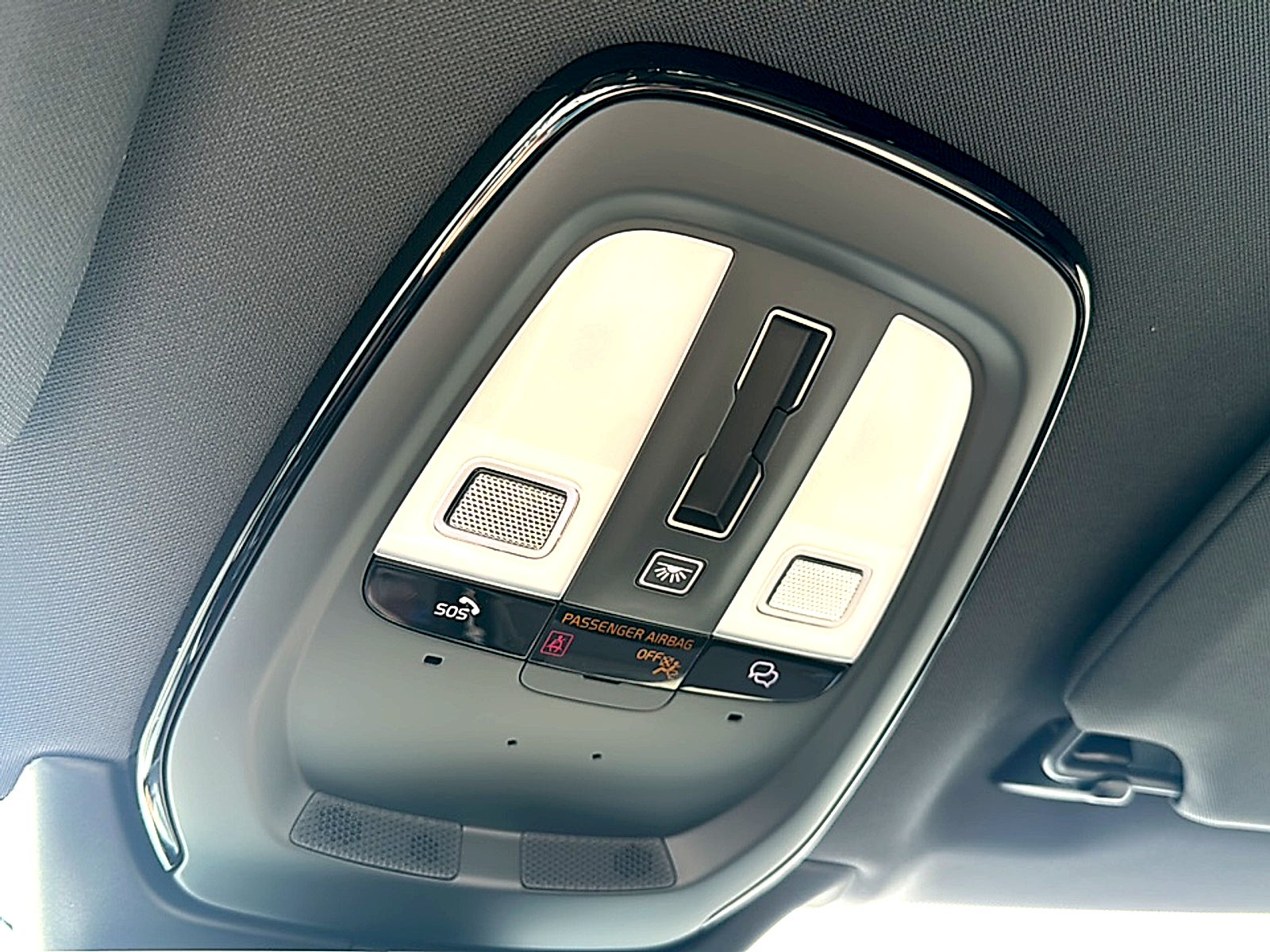 2026 Volvo XC90 Plus, B6 AWD Gas (mild hybrid), Gasoline, Bright, 7 Seats