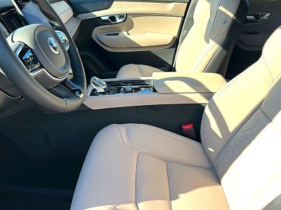 2026 Volvo XC90 Plus, B6 AWD Gas (mild hybrid), Gasoline, Bright, 7 Seats