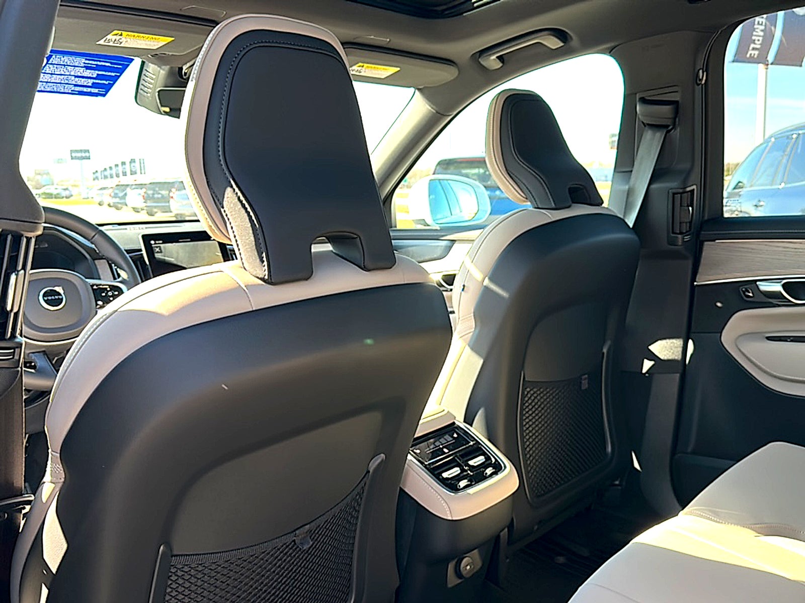 2026 Volvo XC90 Plus, B6 AWD Gas (mild hybrid), Gasoline, Bright, 7 Seats