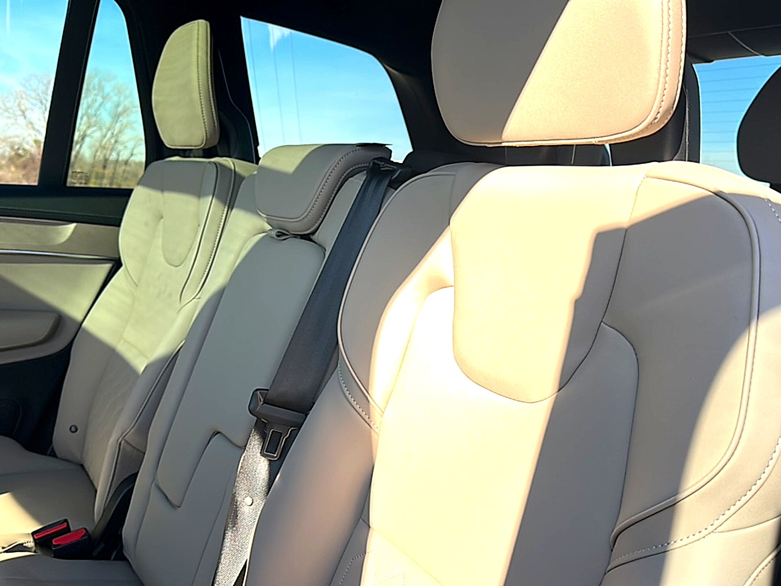 2026 Volvo XC90 Plus, B6 AWD Gas (mild hybrid), Gasoline, Bright, 7 Seats