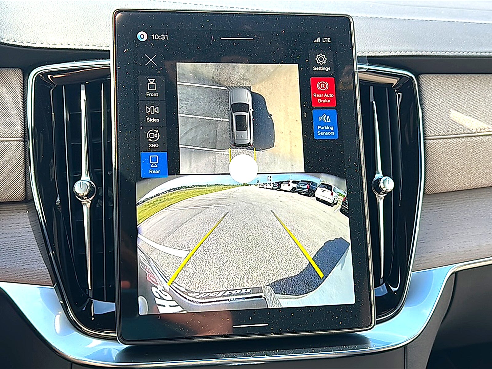 2026 Volvo XC90 Plus, B6 AWD Gas (mild hybrid), Gasoline, Bright, 7 Seats