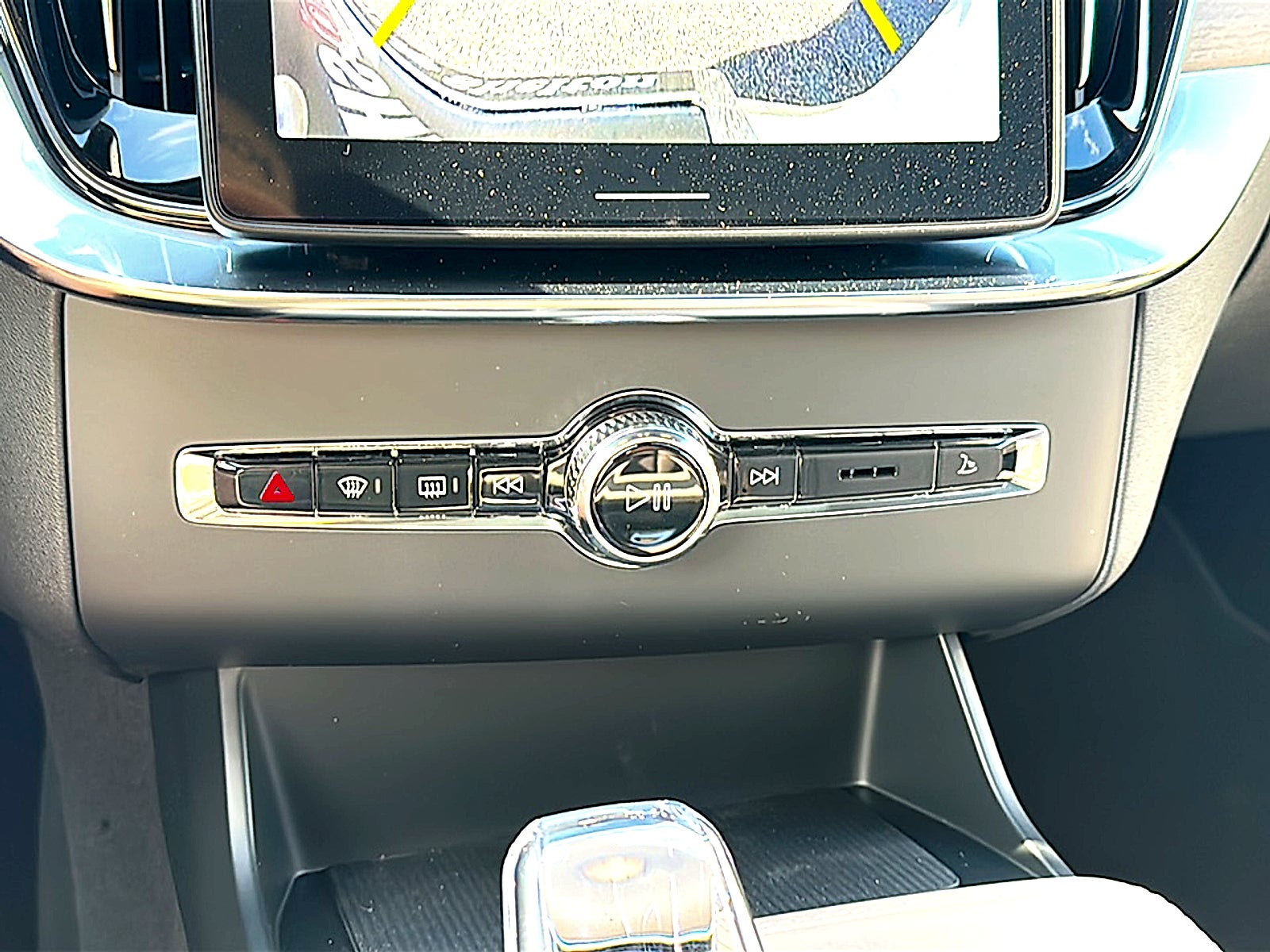 2026 Volvo XC90 Plus, B6 AWD Gas (mild hybrid), Gasoline, Bright, 7 Seats