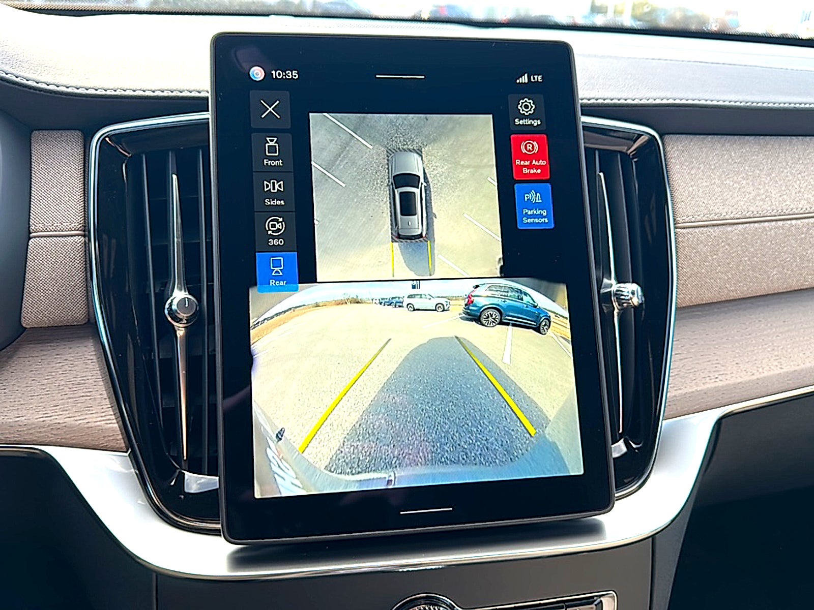 2026 Volvo XC90 Ultra, B6 AWD Gas (mild hybrid), Gasoline, Bright, 7 Seats