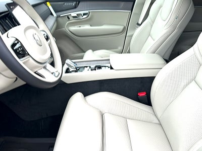 2026 Volvo XC90 B6 Ultra 7-Seater