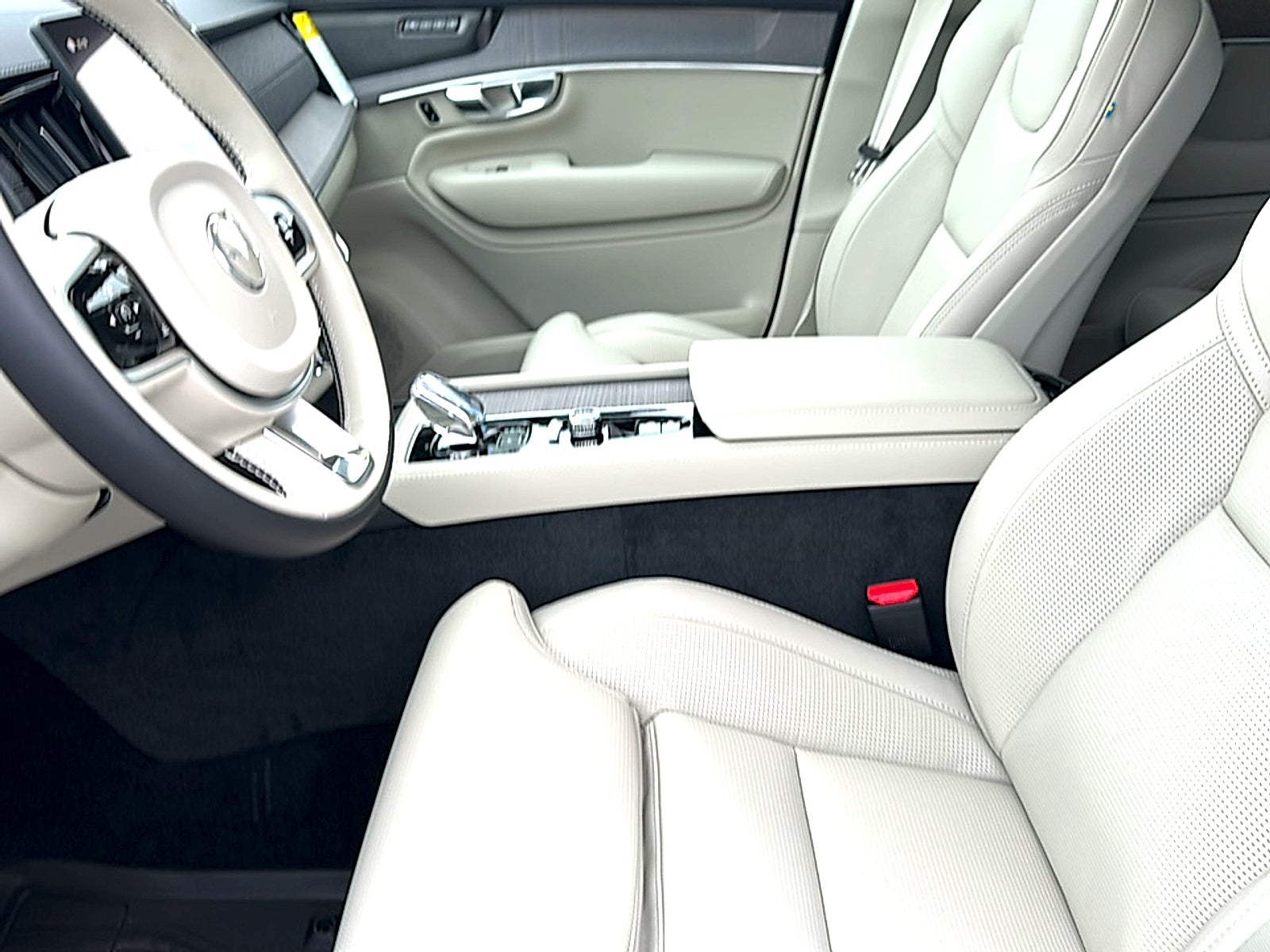 2026 Volvo XC90 B6 Ultra 7-Seater