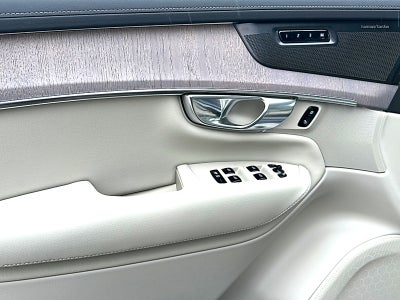 2026 Volvo XC90 B6 Ultra 7-Seater