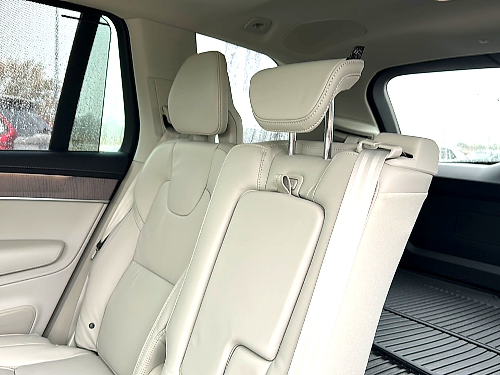 2026 Volvo XC90 B6 Ultra 7-Seater