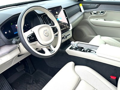 2026 Volvo XC90 B6 Ultra 7-Seater