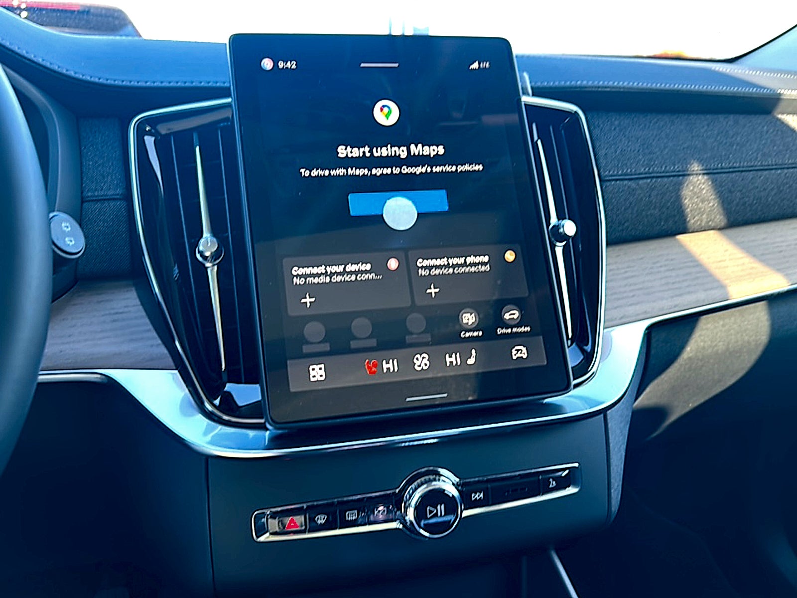 2026 Volvo XC90 B6 Core