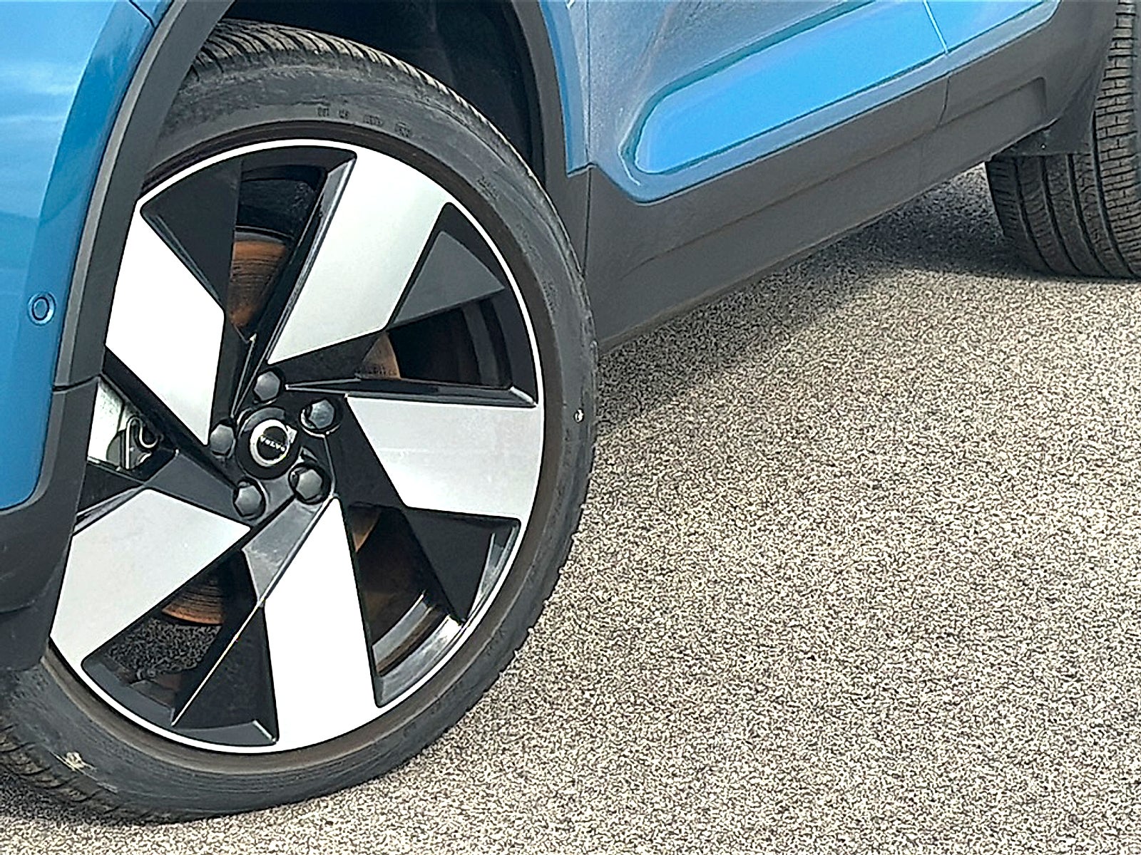 2023 Volvo XC40 Recharge Pure Electric Twin Ultimate