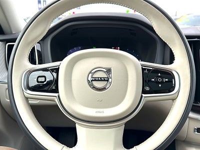 2024 Volvo XC60 Recharge Plug-In Hybrid T8 Plus Dark Theme