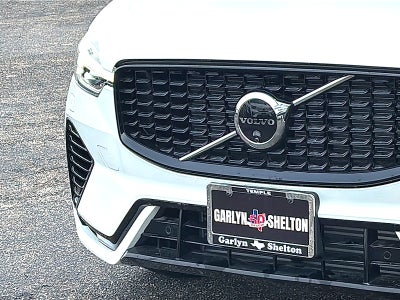 2024 Volvo XC60 Recharge Plug-In Hybrid T8 Plus Dark Theme