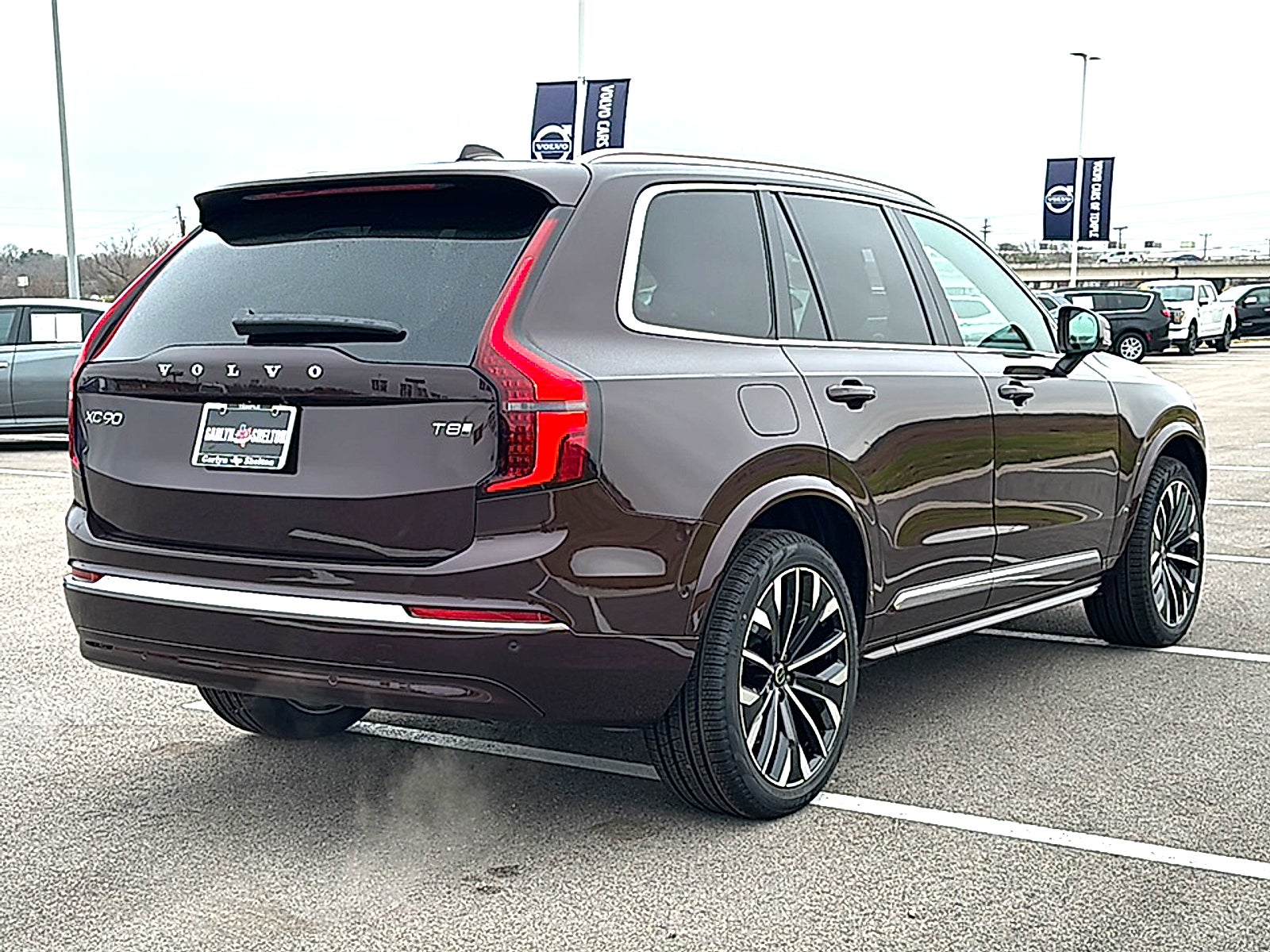 2025 Volvo XC90 Plug-In Hybrid T8 Ultra 6-Seater