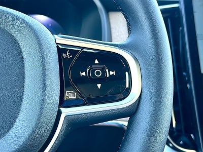 2025 Volvo XC90 Plug-In Hybrid T8 Plus 7-Seater