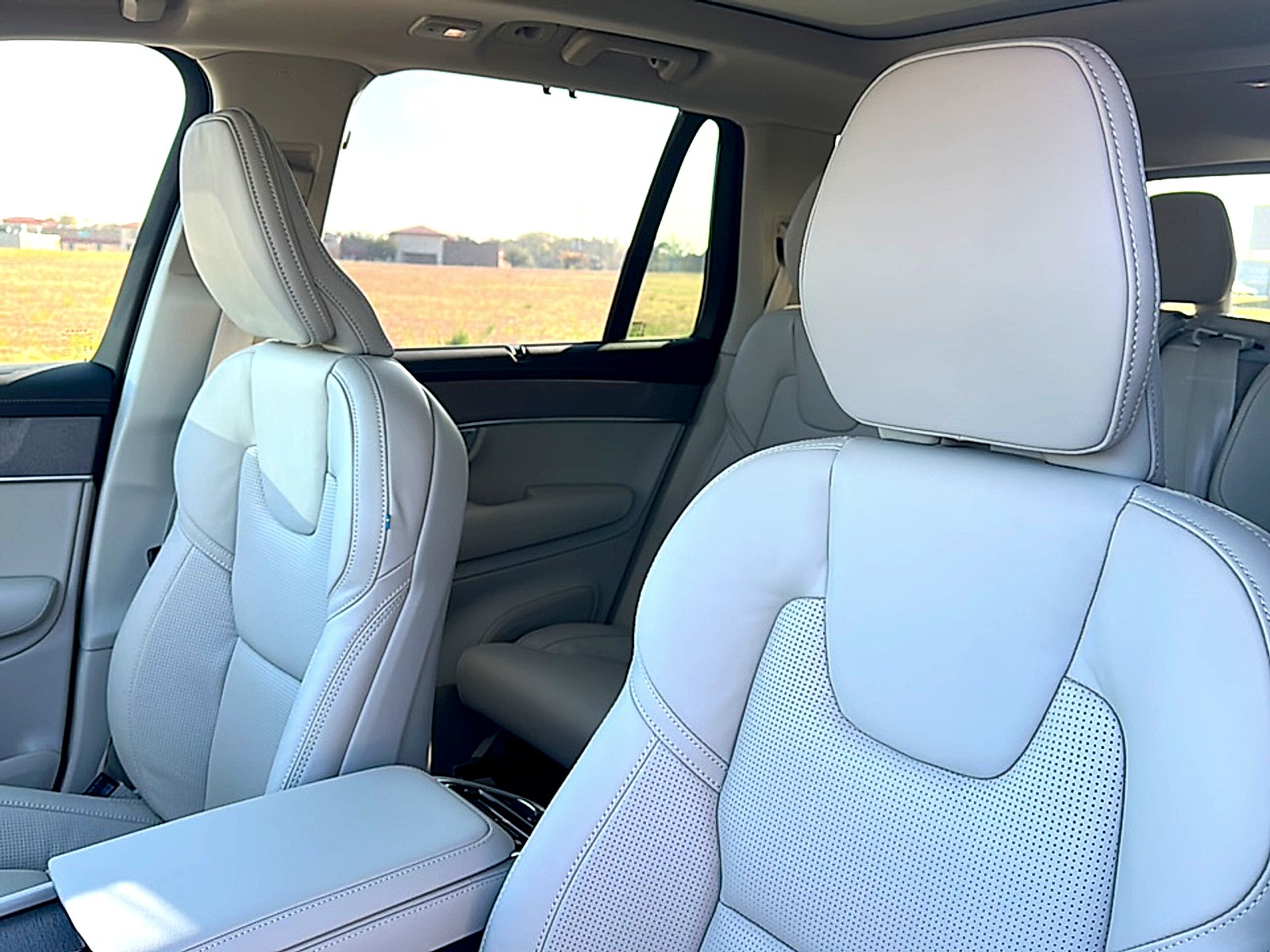 2026 Volvo XC90 Plug-In Hybrid T8 Ultra 7-Seater