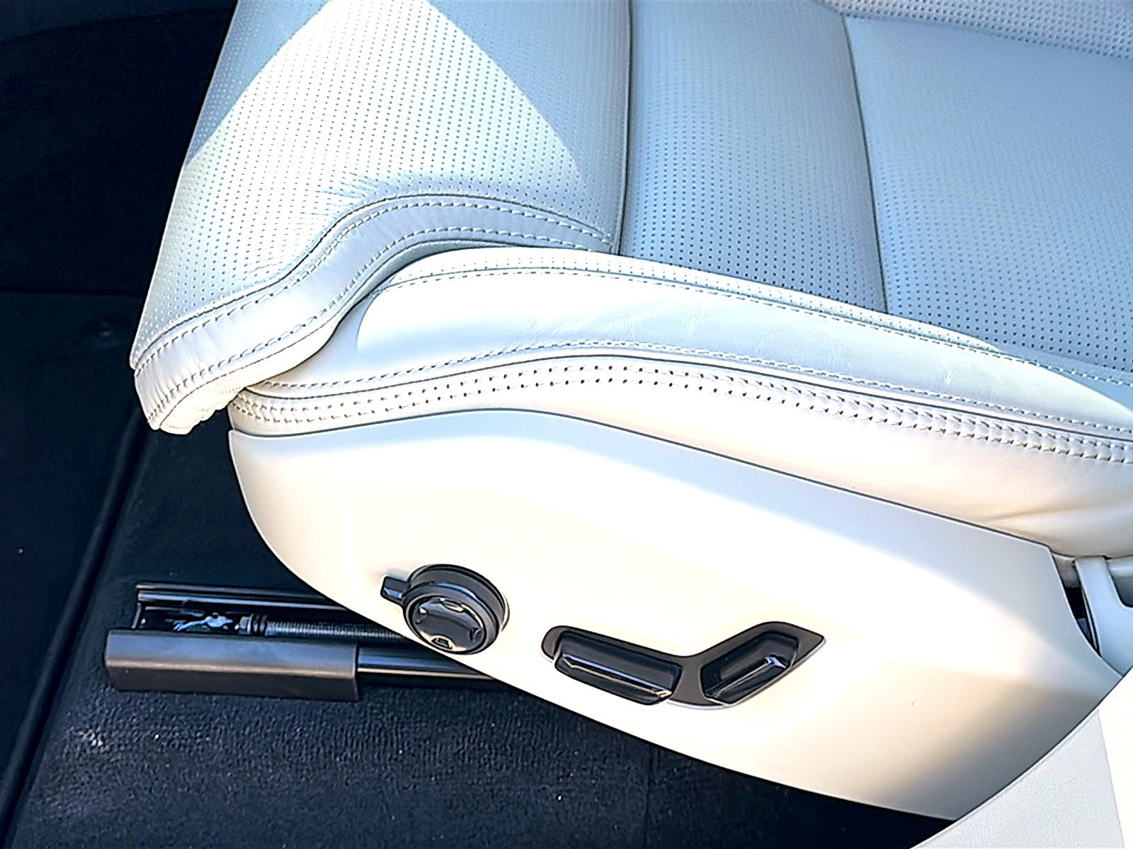 2026 Volvo XC90 Plug-In Hybrid T8 Ultra 7-Seater