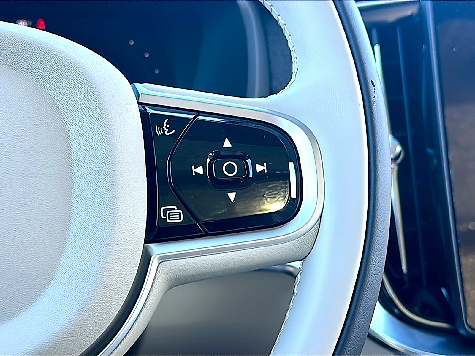 2026 Volvo XC90 Plug-In Hybrid T8 Ultra 7-Seater