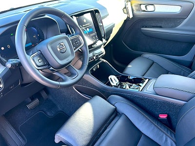 2026 Volvo XC40 B5 Plus