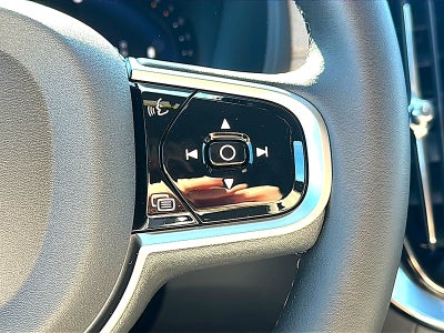 2026 Volvo XC90 Core, B5 AWD Gas (mild hybrid), Gasoline, Bright, 7 Seats