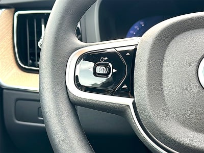 2026 Volvo XC60 B5 Plus