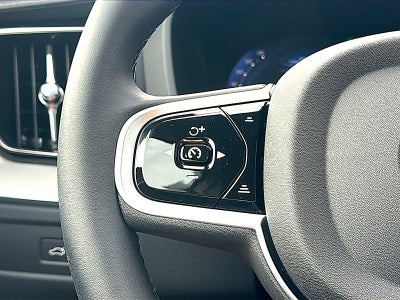 2026 Volvo XC60 B5 Ultra Black Edition