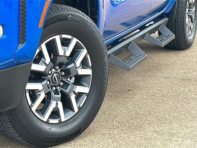 2024 Nissan Frontier Crew Cab SL 4x4