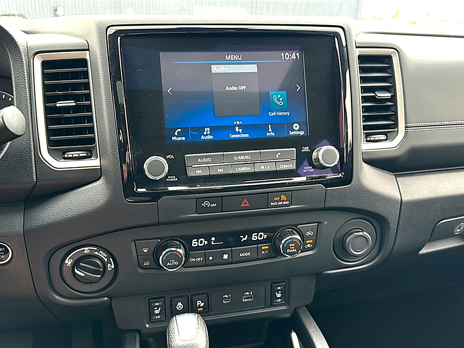 2024 Nissan Frontier Crew Cab SL 4x4