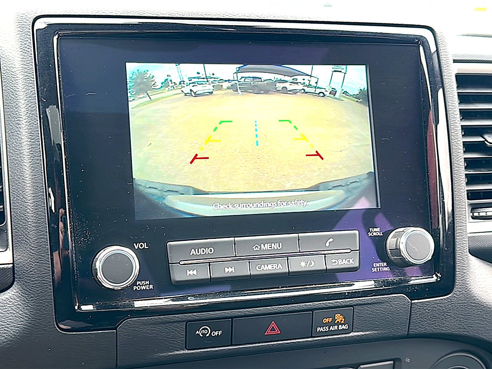 2024 Nissan Frontier Crew Cab SL 4x4