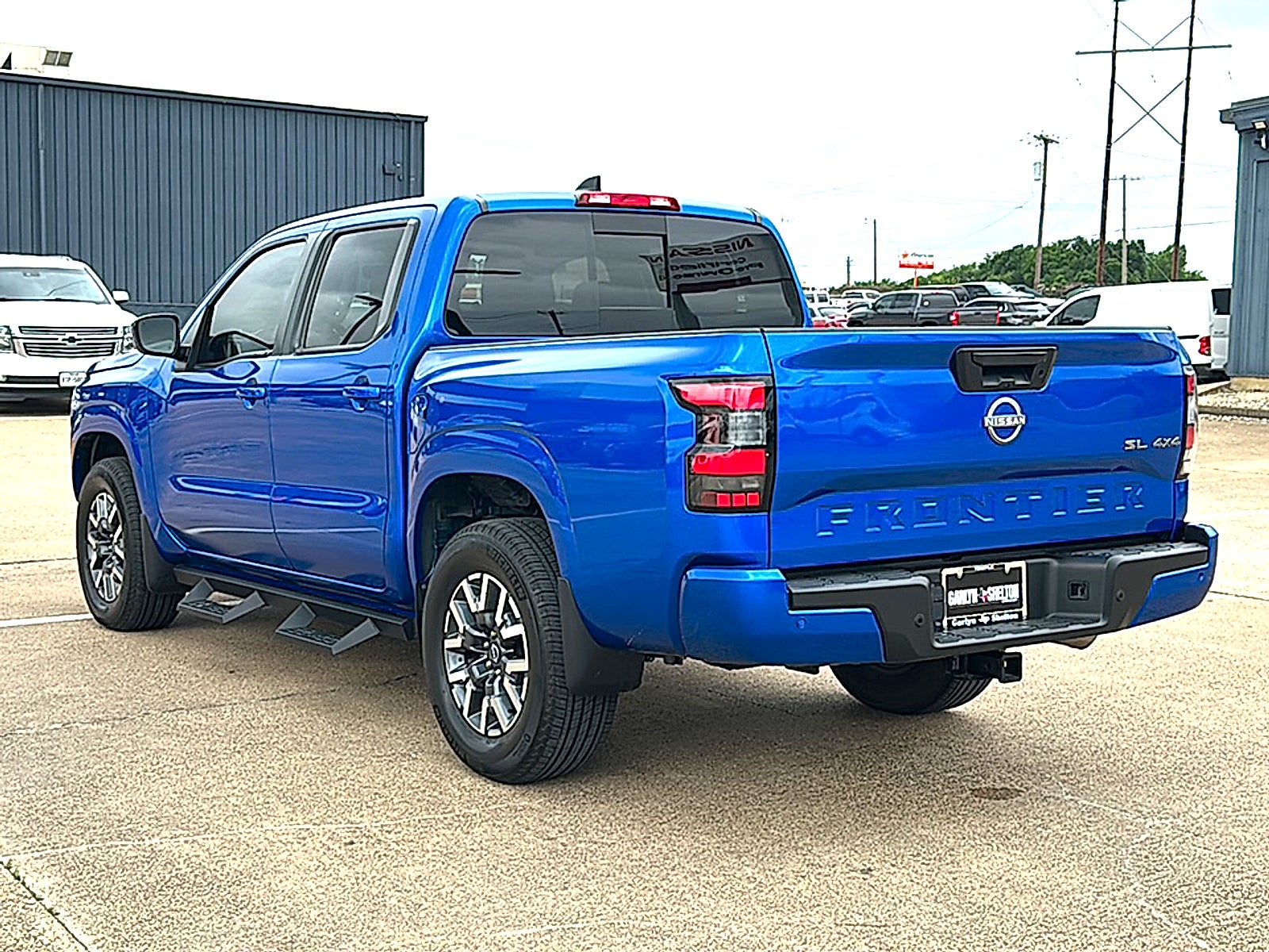 2024 Nissan Frontier Crew Cab SL 4x4