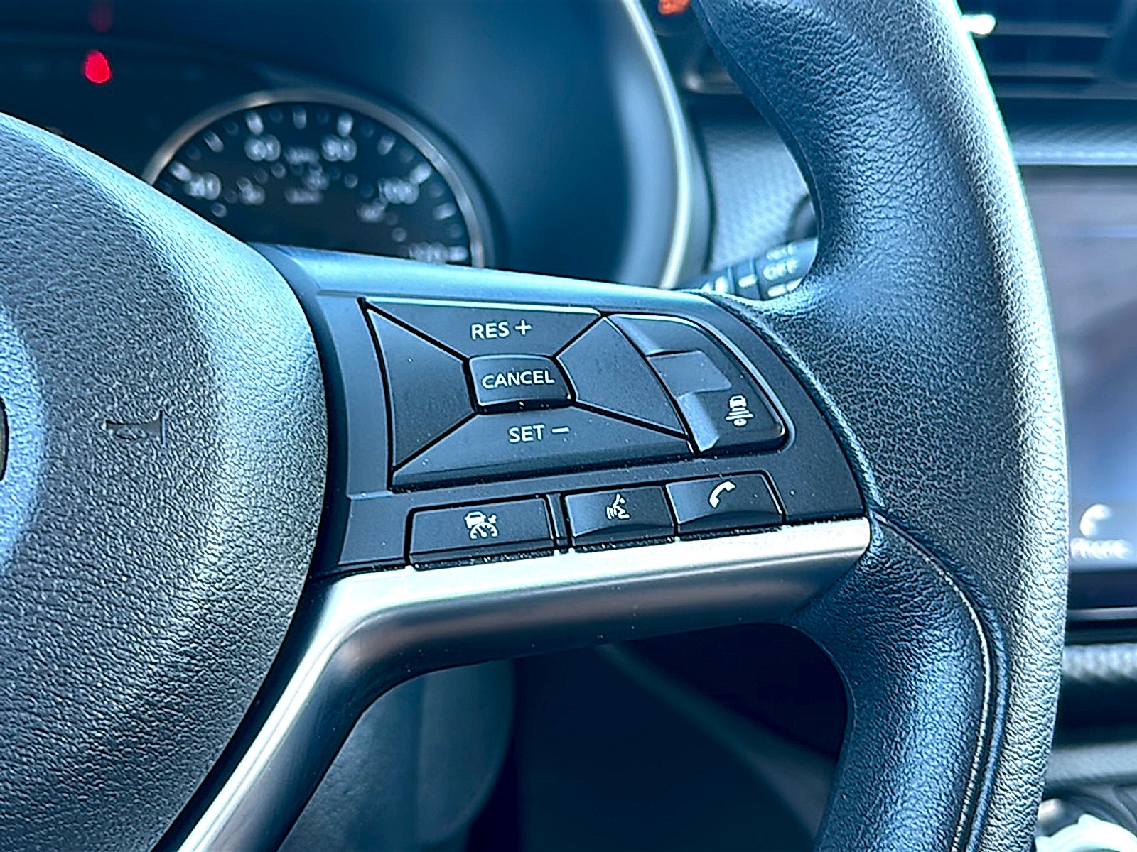 2024 Nissan Kicks SV Xtronic CVT