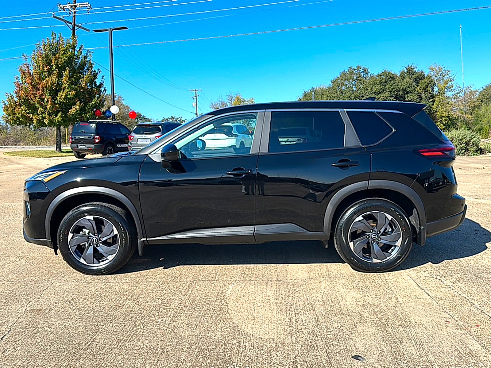 2025 Nissan Rogue SV