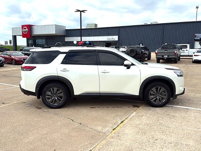 2022 Nissan Pathfinder SV 2WD