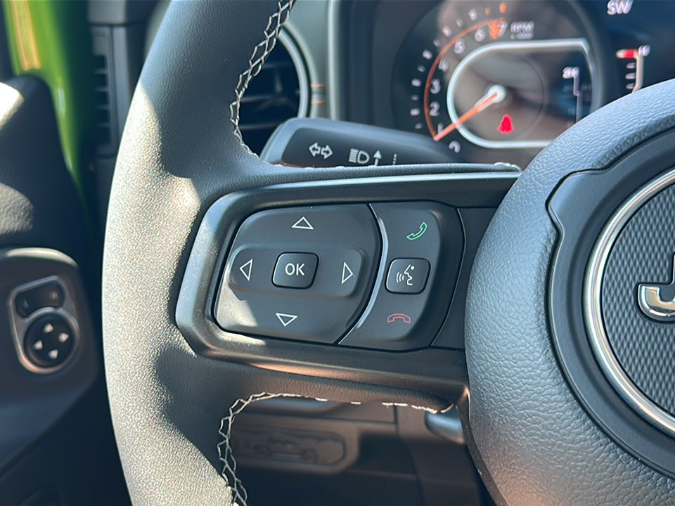 2025 Jeep Gladiator Mojave X