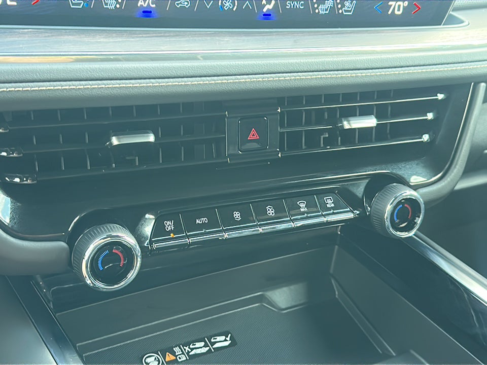 2025 Chevrolet Tahoe 4WD Premier