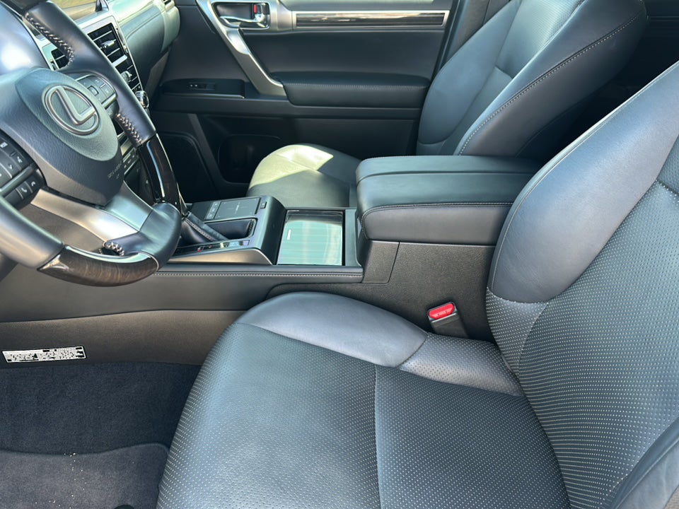 2023 Lexus GX 460 Luxury