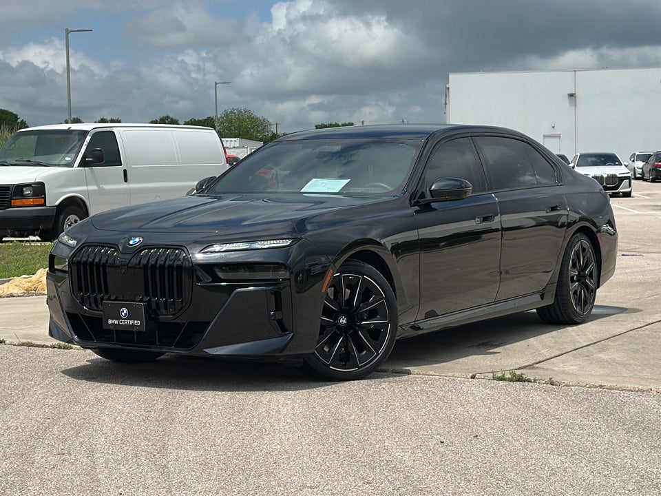 2023 BMW 7 Series 760i xDrive