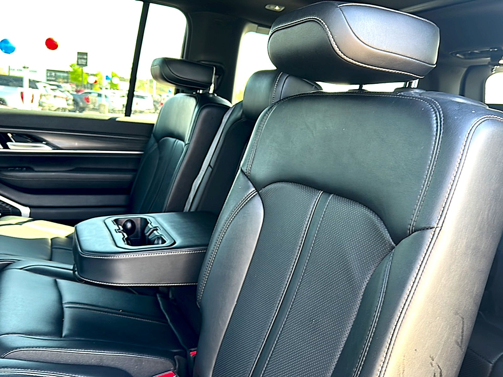 2023 Jeep Wagoneer Series II 4x4