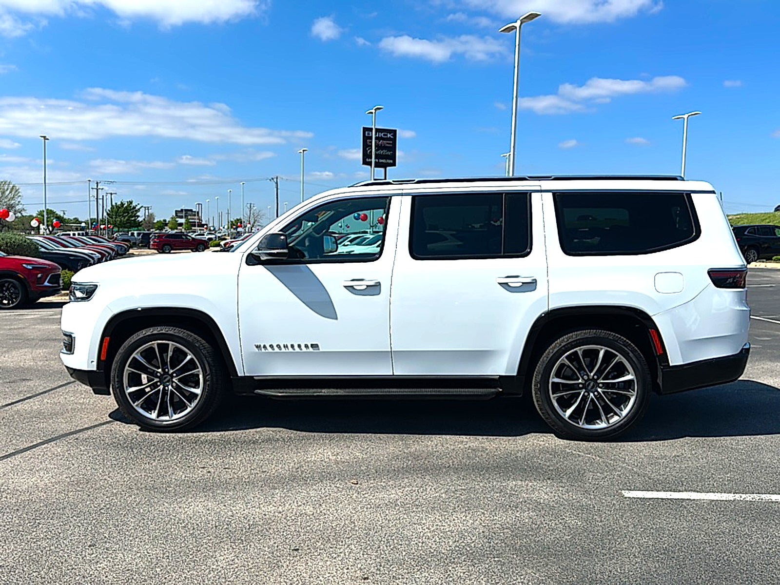 2023 Jeep Wagoneer Series II 4x4